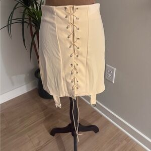 NWT ❤️ missguided lace up detail mini skirt